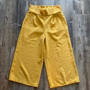 Seven Sisters Dressy Capris